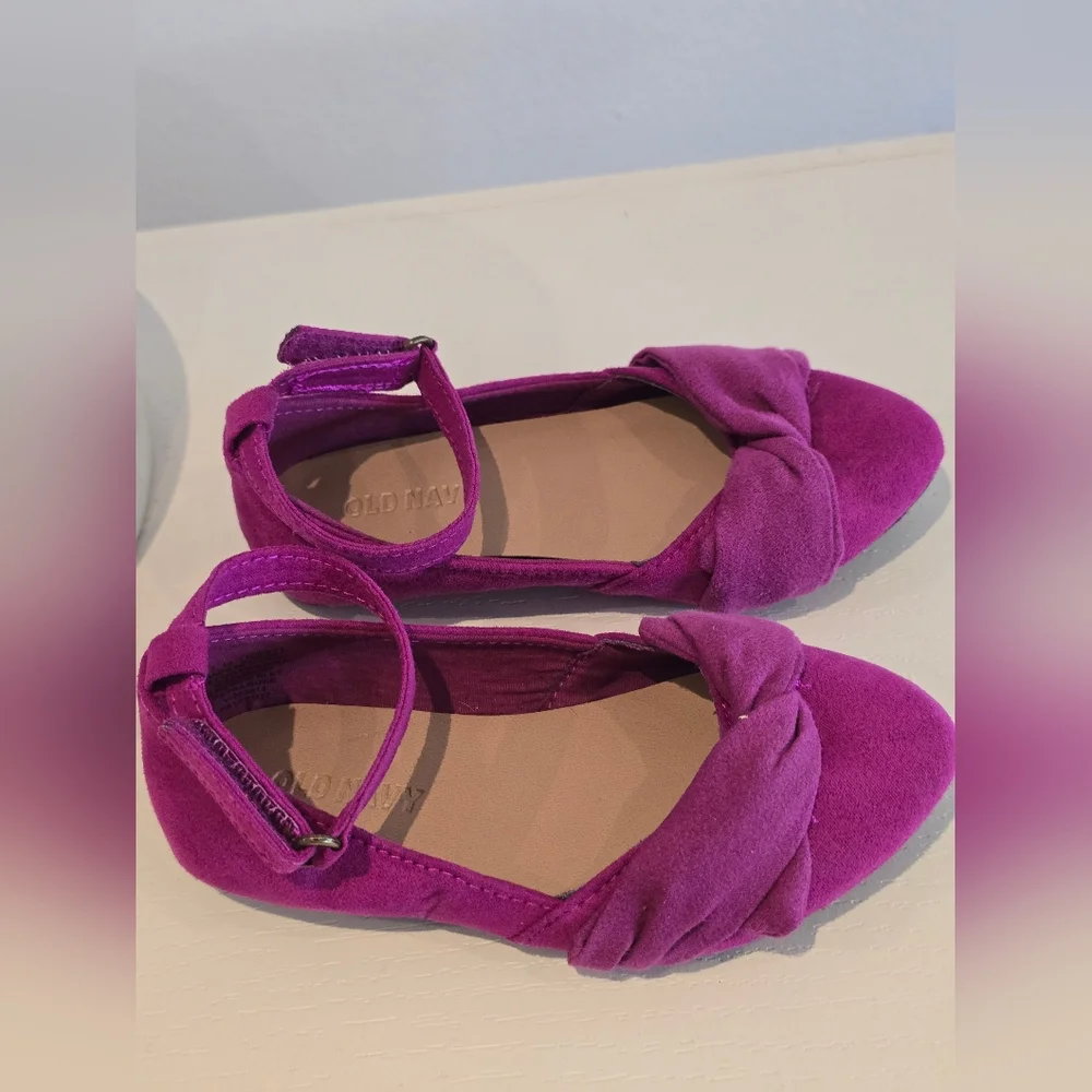 Old Navy Pointed Demi D'Orsay Ballet Flats